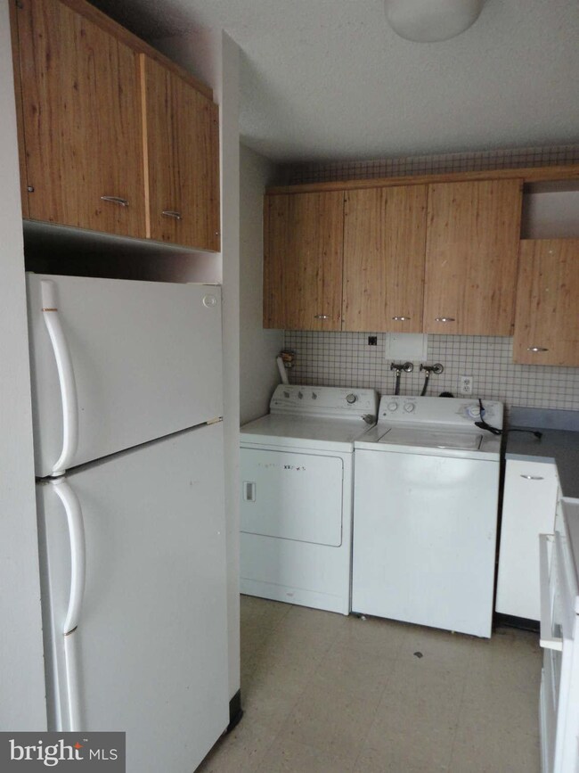 2323 Wineberry Terrace unit 123, Baltimore, MD 21209 - photo 3