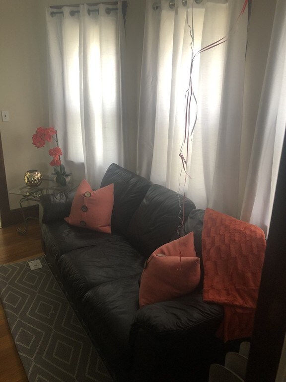 19 Highland Ave unit 1, Everett, MA 02149 - photo 2