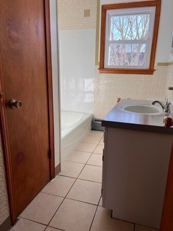 78 Plain St unit 2, Taunton, MA 02780 - photo 5