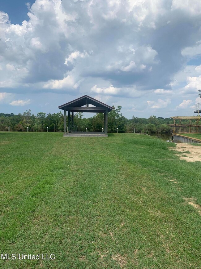 39012E1C-C470-4FF1-ABFB-D0CD9A0202B6