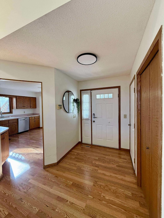 2249 Heath Ave N, Saint Paul, MN 55128 - photo 3