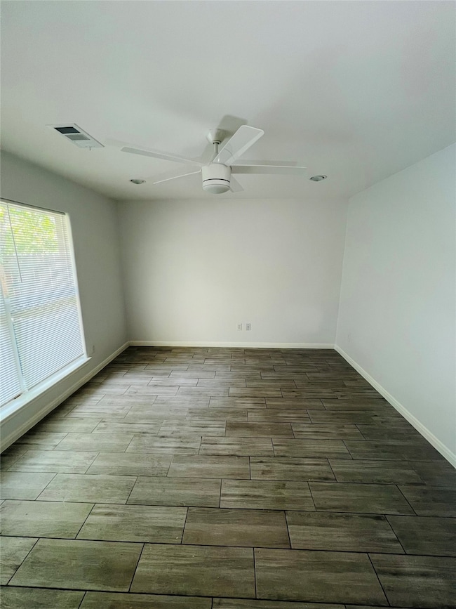 6747 England St unit B, Houston, TX 77021 - photo 5