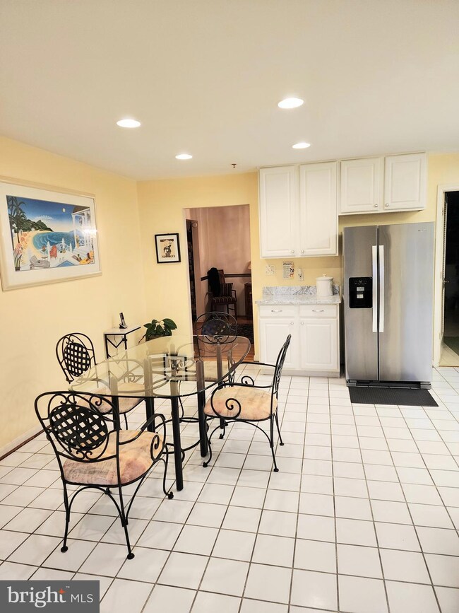 4600 Alcott Way unit 301, Owings Mills, MD 21117 - photo 3