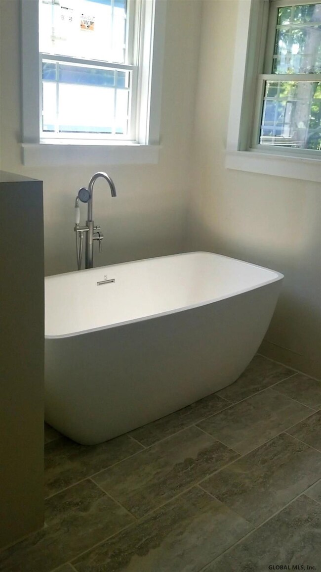 7 Kendrick Hill Rd, Saratoga Springs, NY 12866 - photo 6