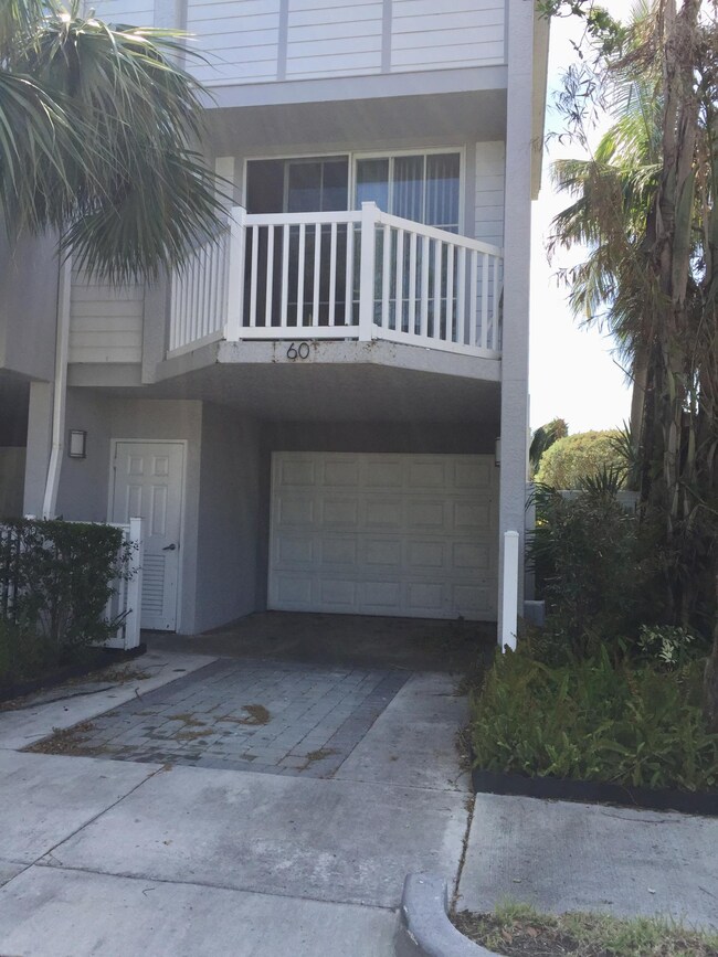 60 Seaside exterio close up
