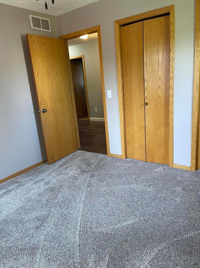 2074 87th St SW, Byron Center, MI 49315 - photo 7