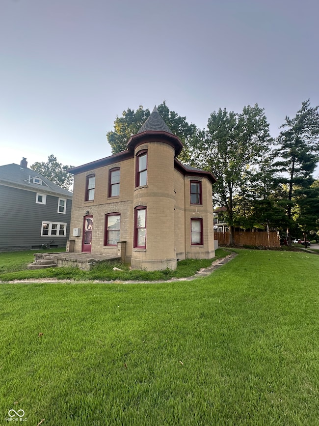 4626 E Washington St, Indianapolis, IN 46201 - photo 2