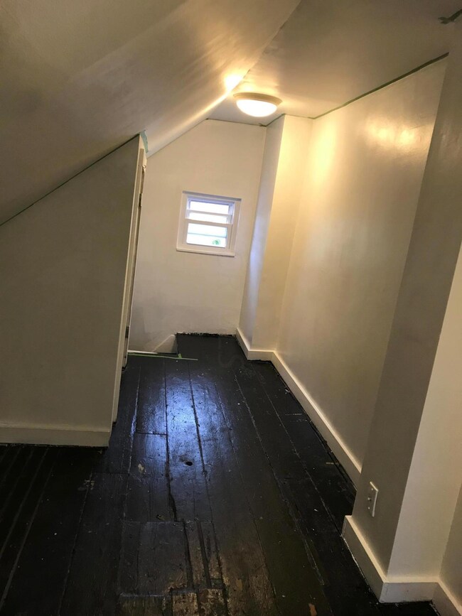 3rd floor bedroom