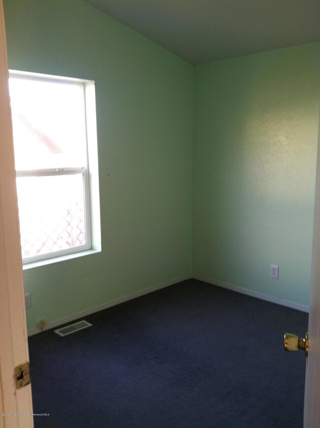 1086 Hudack Cir, Craig, CO 81625 - photo 3