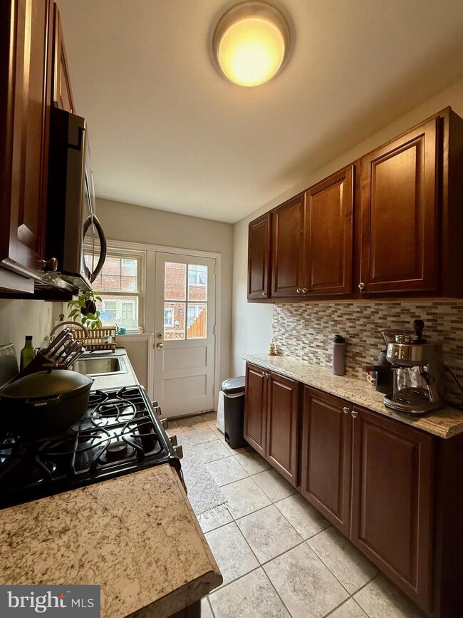 1402 Stapler Place, Wilmington, DE 19806 - photo 7