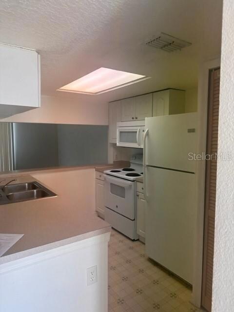 412 Orchid Dr, Davenport, FL 33897 - photo 2