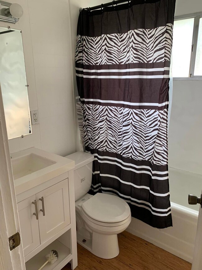 1826 Oregon Ave, Klamath Falls, OR 97601 - photo 2