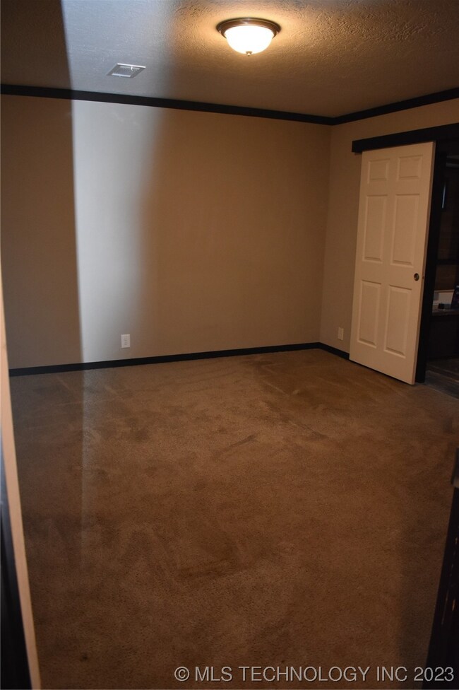 8697 W 103rd St N, Sperry, OK 74073 - photo 7