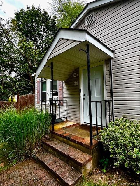 31 Champlin St, Ronkonkoma, NY 11779 - photo 6