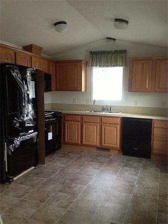 24 4th St, Littleton, MA 01460 - photo 2