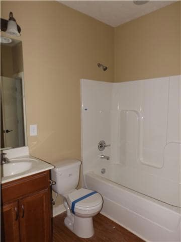 This is a quick view of the large secondary bathroom in the hallway.  Located across from this is the laundry area.
