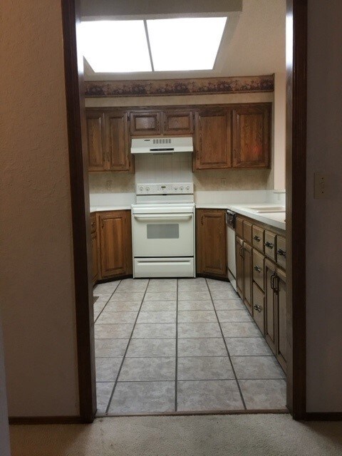 27 Connie Ln, Bella Vista, AR 72715 - photo 5