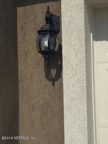 carriage light close up