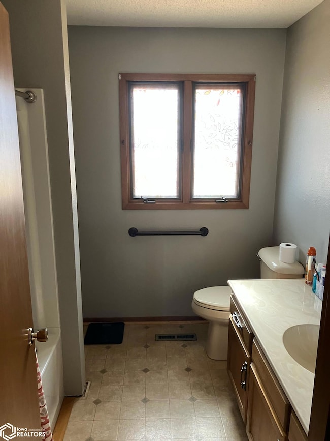 407 Jefferson St, Fontanelle, IA 50846 - photo 7