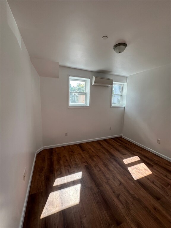 37 Cedar St unit 4, Lawrence, MA 01841 - photo 5