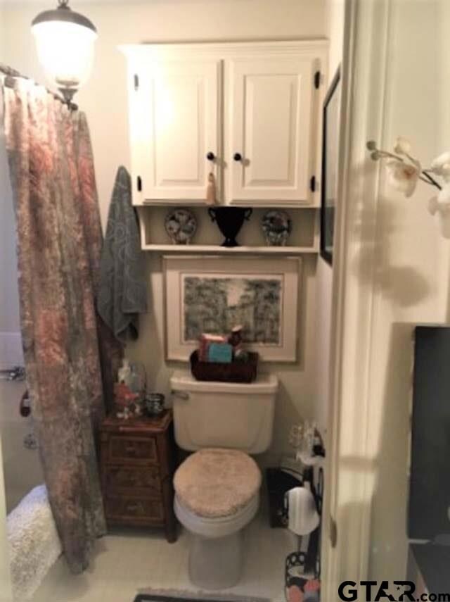 417 417 Amberwood Cir, Tyler, TX 75701 - photo 6