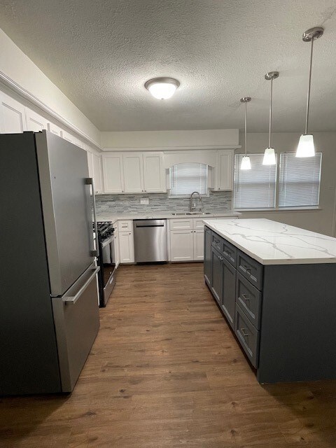 2037 Skinner Rd, Houston, TX 77093 - photo 4