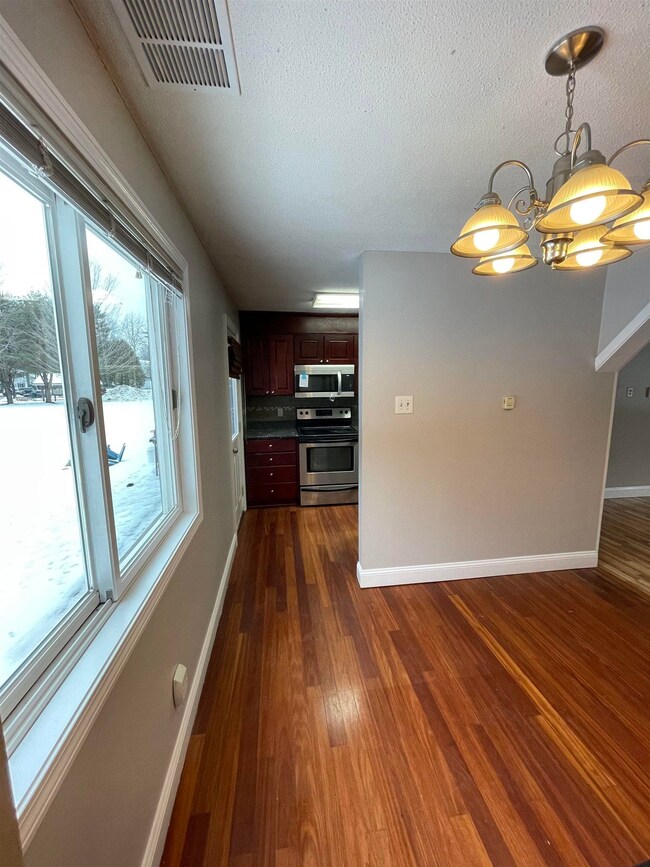616 Portland St unit 56, Rochester, NH 03867 - photo 6