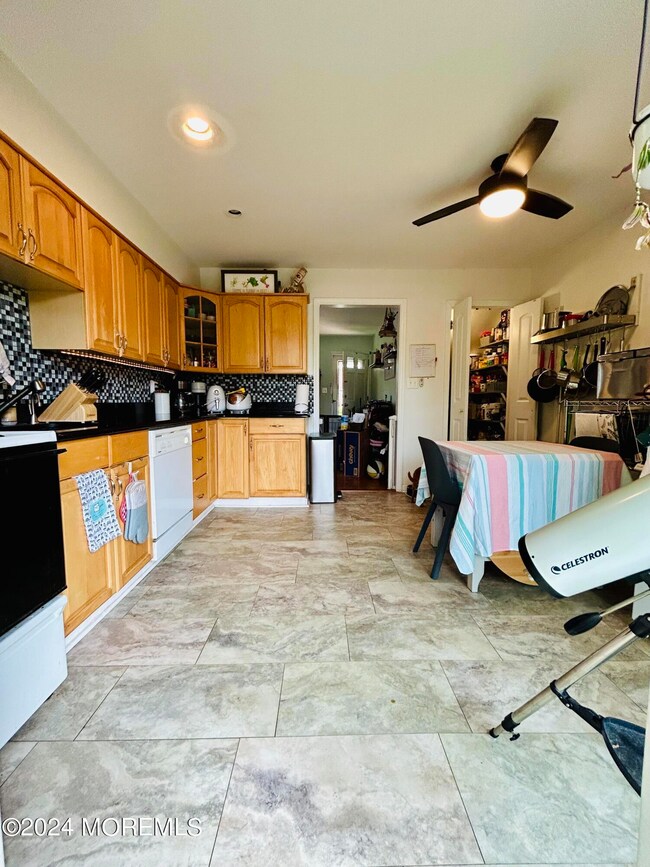 15 King James Ln, Atlantic Highlands, NJ 07716 - photo 5