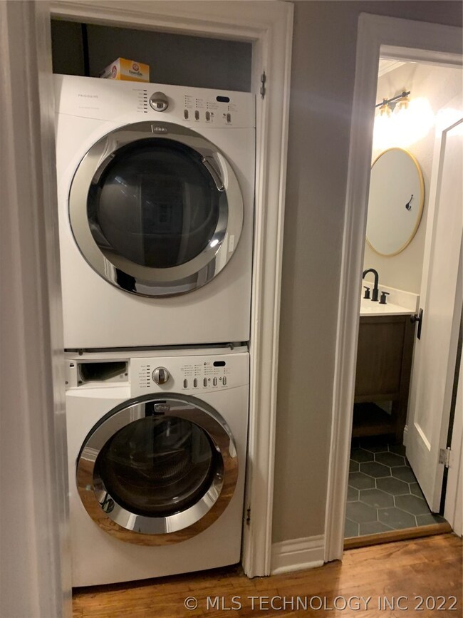 911 Hargrove St, Ardmore, OK 73401 - photo 5