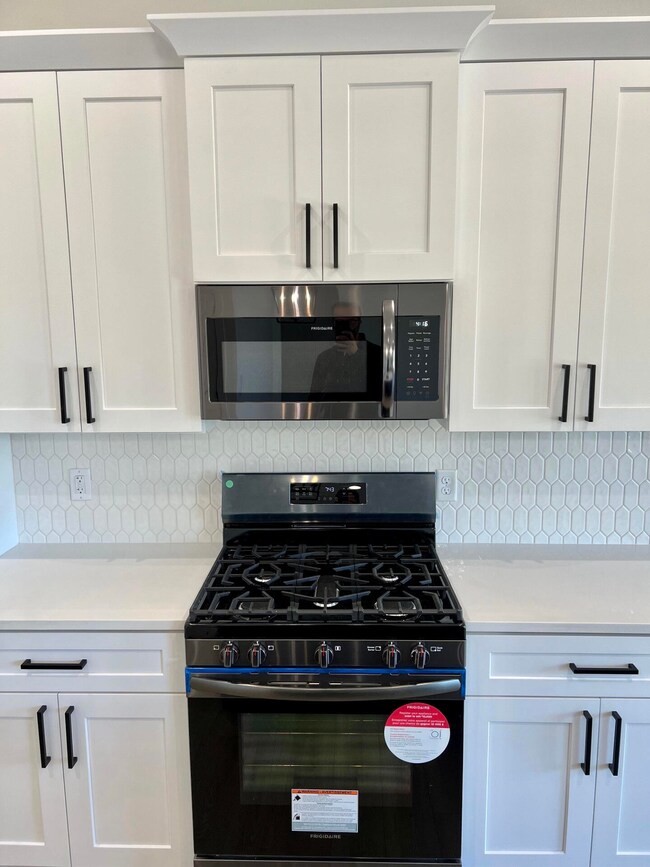 669 W Arbor Glenn Dr, Nixa, MO 65714 - photo 5