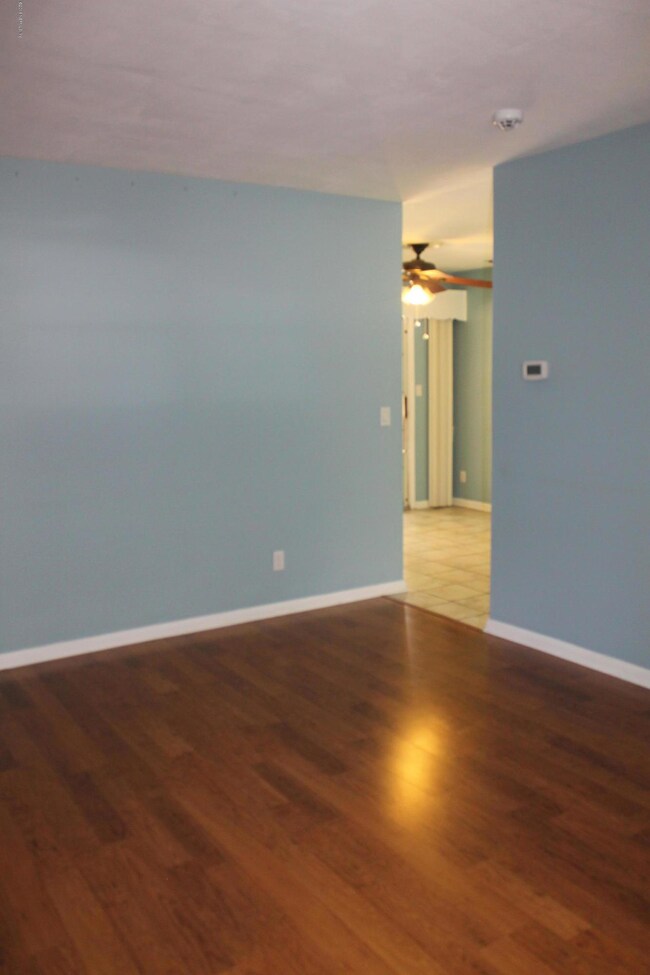 4605 Harlow Blvd, Jacksonville, FL 32210 - photo 4