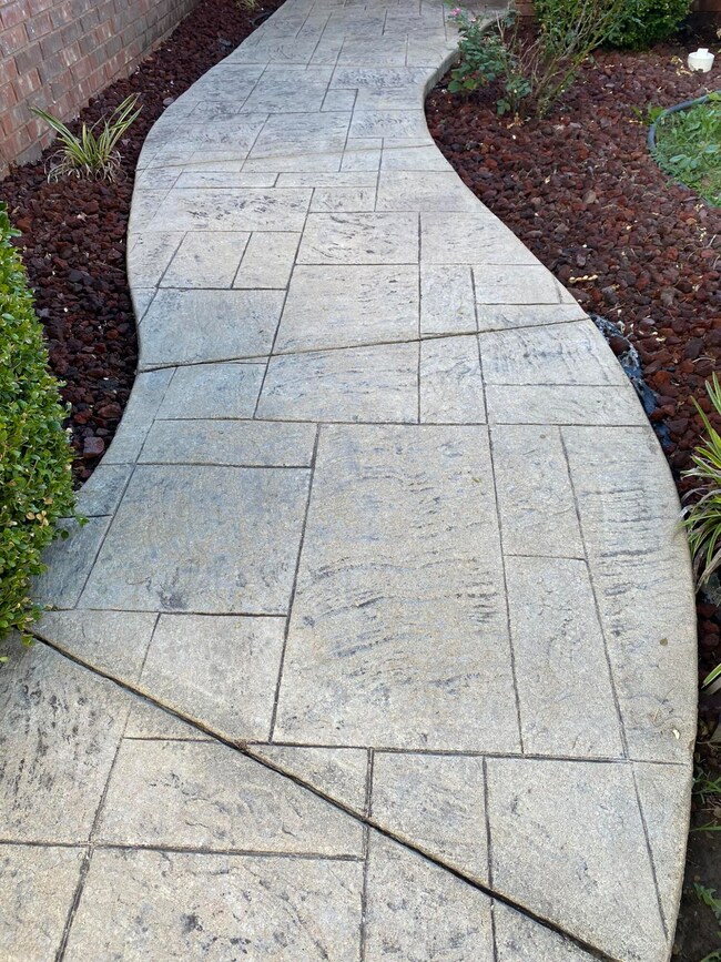 630 N Althea Ave, Nixa, MO 65714 - photo 2