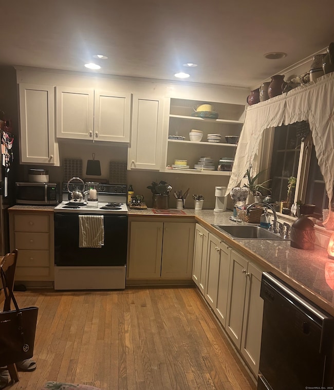 5 Joe Williams Rd, Moodus, CT 06469 - photo 3