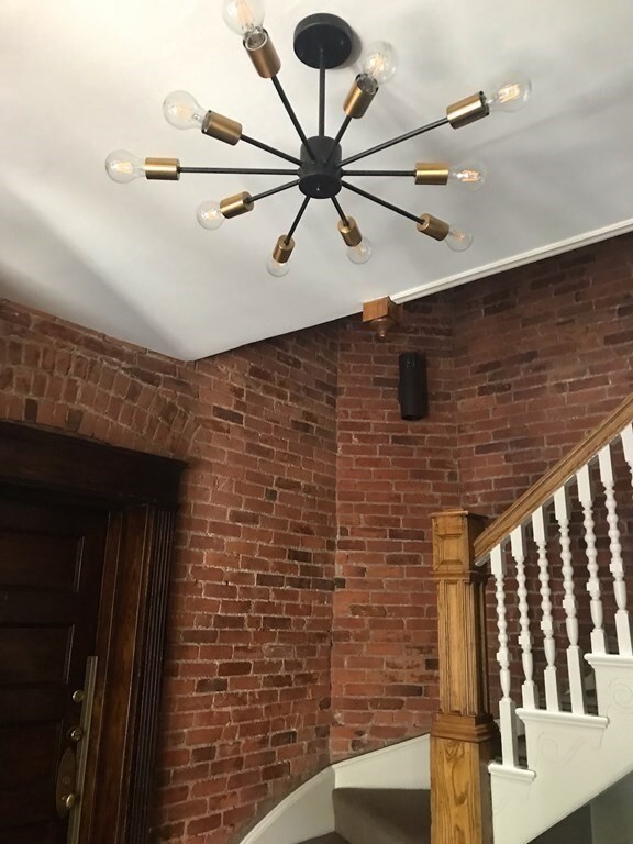 11 Verndale St unit 1, Brookline, MA 02446 - photo 3