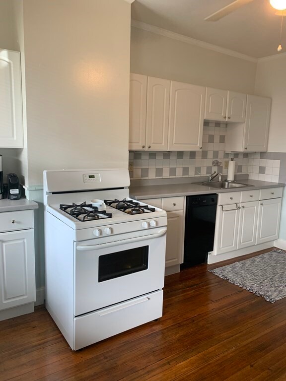 657 E 7th St unit 2, Boston, MA 02127 - photo 6