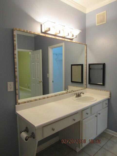 1600 Long Grove Master Bath Ijpg