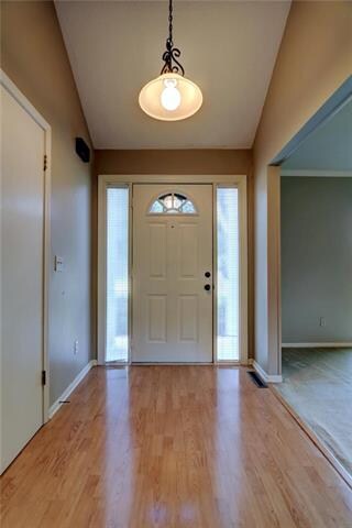 12217 W 101st St, Lenexa, KS 66215 - photo 5