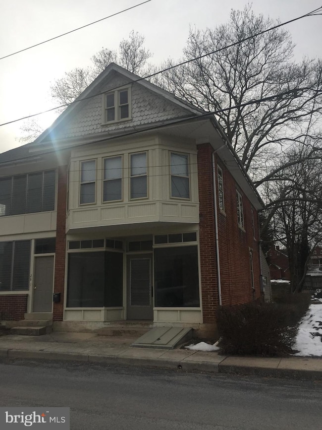 26 N Fayette St, Mercersburg, PA 17236 - photo 2