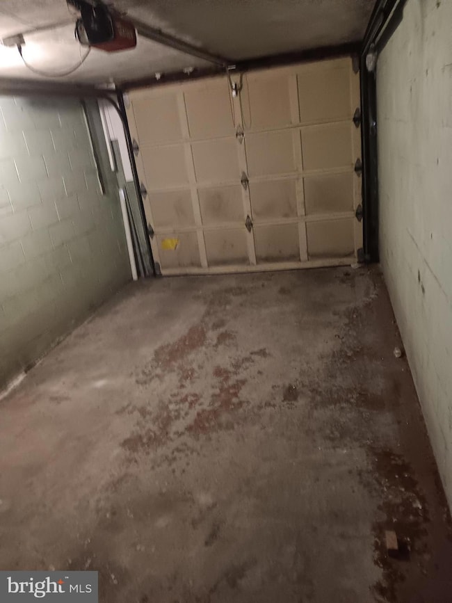 352 S 25th St, Harrisburg, PA 17104 - photo 6