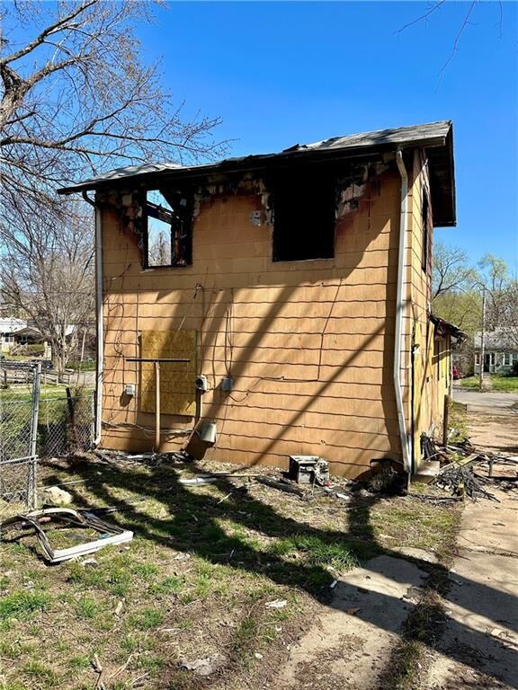 5726 Park Ave, Kansas City, MO 64130 - photo 3