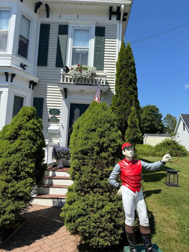 66 High St, Eastport, ME 04631 - photo 3