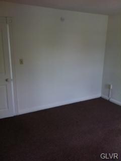25 S 11th St unit Eff, Allentown, PA 18102 - photo 4