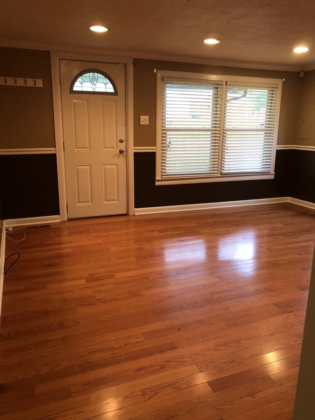 200 Rayburn St, Manchester, TN 37355 - photo 3