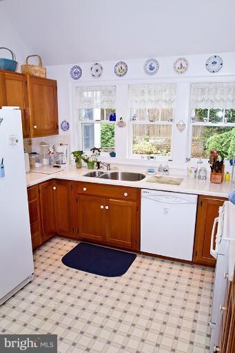 309 Little Falls St, Falls Church, VA 22046 - photo 3