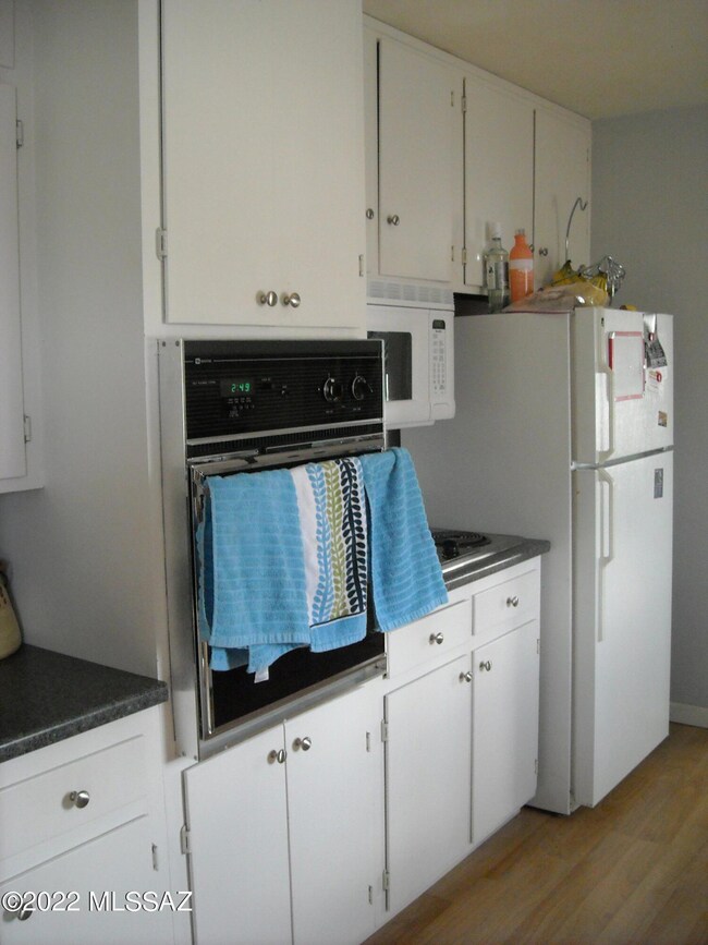1402 E Spring St, Tucson, AZ 85719 - photo 4