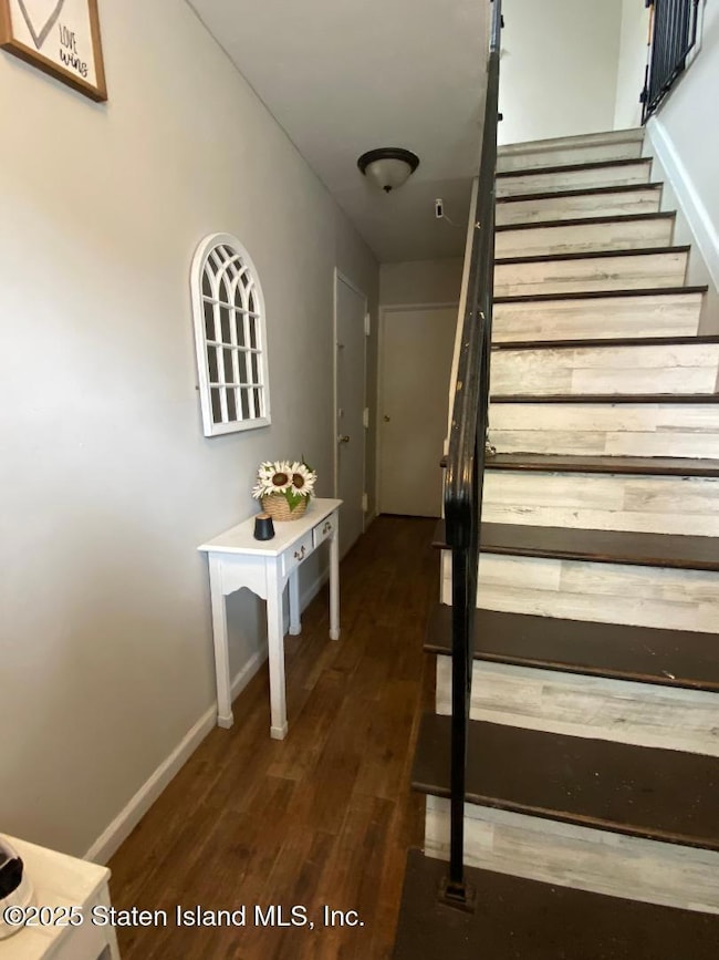 61 Heinz Ave, Staten Island, NY 10308 - photo 4