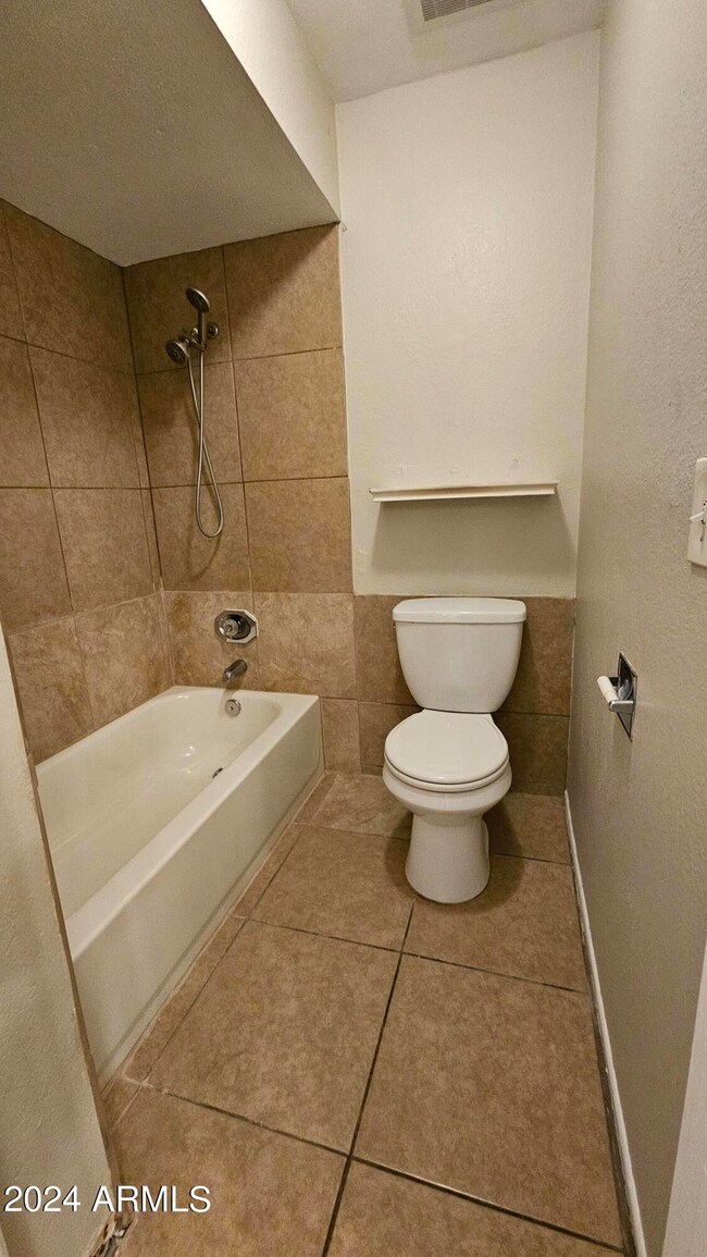 145 S Doran unit 3, Mesa, AZ 85204 - photo 5