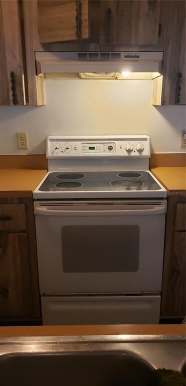 RANGE-RANGE HOOD