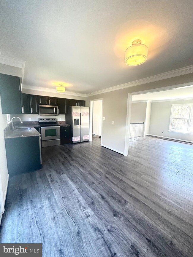 11627 Enchanted Woods Way, Fredericksburg, VA 22407 - photo 6