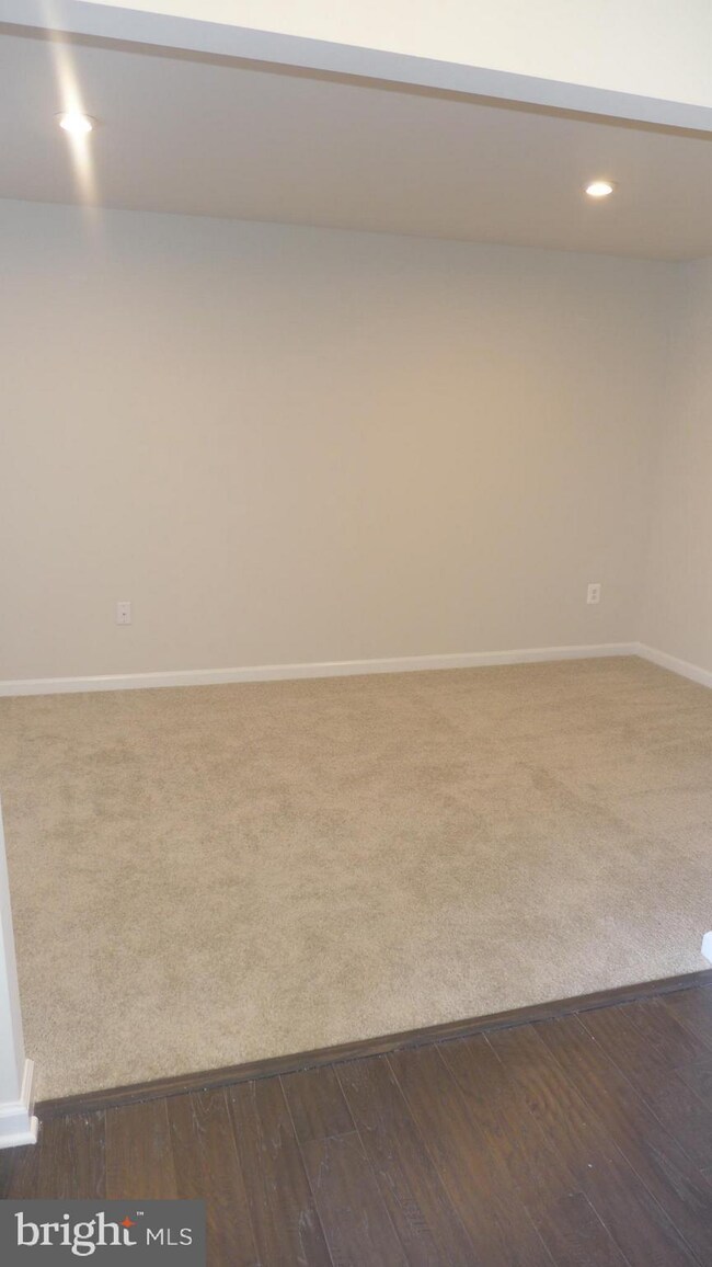 7843 Chanceford Dr, Hanover, MD 21076 - photo 6